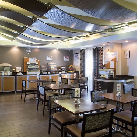 牛津智选假日套房酒店 外观 照片